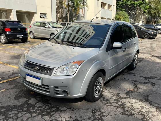 FORD FIESTA 1.6 MPI HATCH 8V FLEX 4P MANUAL